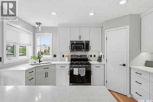 327 Hettle Cove, Saskatoon, SK 