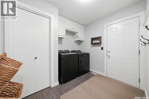 327 Hettle Cove, Saskatoon, SK 