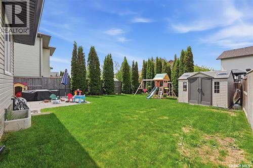 327 Hettle Cove, Saskatoon, SK 