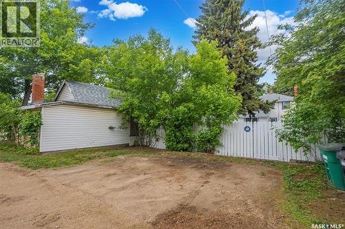 1121 B Avenue N, Saskatoon, SK 