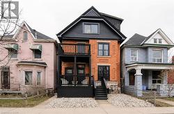 249 EMERALD Street N Hamilton, ON L8L 5L1