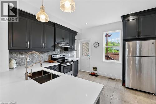 26 Campbell Avenue, Hamilton, ON 