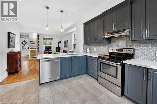26 Campbell Avenue, Hamilton, ON 