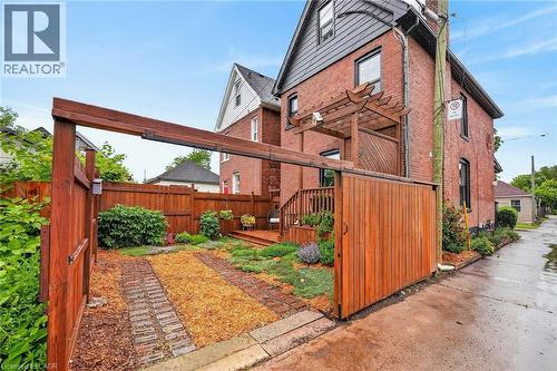 26 Campbell Avenue, Hamilton, ON 
