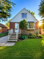 10 FAULKLAND ROAD  Toronto (Clairlea-Birchmount), ON M1L 3S3