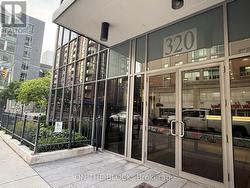 313 - 320 RICHMOND STREET E Toronto, ON M5A 1P9