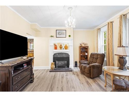 14 King St, Minto, NB 
