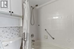 Primary bedroom 4pc ensuite - 