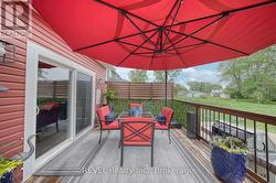 Open area of spacious deck - 