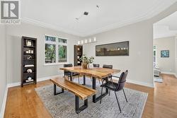 Gather openly, dine elegantly - 