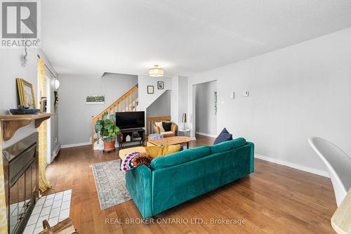 3 - 7 Timberview Way, Ottawa, ON 