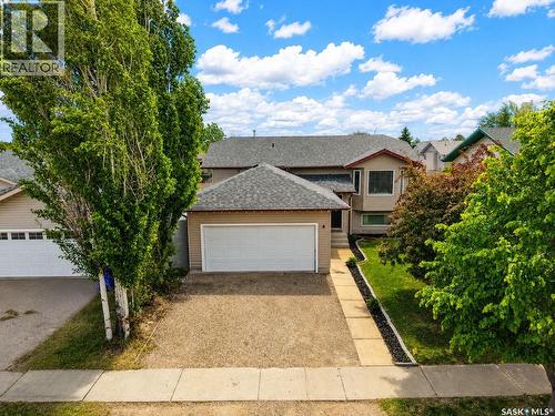 6 Dmyterko Bay, Prince Albert, SK 
