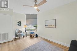 convenient ground floor unit - 