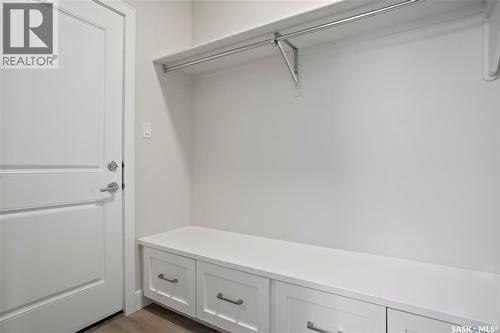 3312 Crosbie Crescent, Regina, SK 