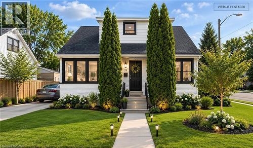 15 West 1St Street, Hamilton, ON 