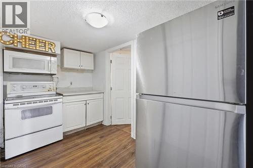 15 West 1St Street, Hamilton, ON 