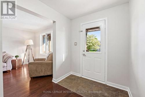 4 Adele Crescent, Ottawa, ON 