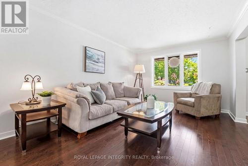 4 Adele Crescent, Ottawa, ON 