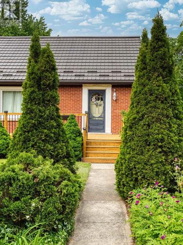5 Brentwood Avenue, Kitchener, ON 