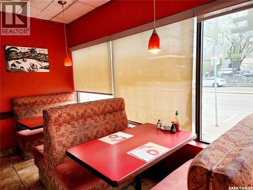 D & E 835 Broadway Avenue, Saskatoon, SK 