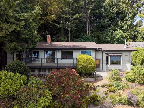 4950 Lochside Dr, Saanich, BC 