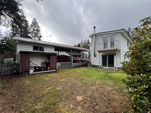406 Matchlee Dr, Gold River, BC 