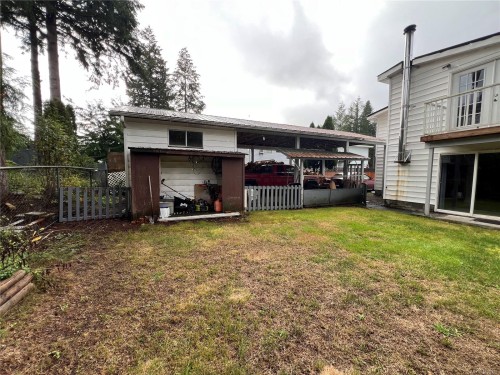 406 Matchlee Dr, Gold River, BC 