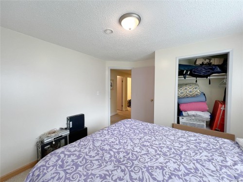 406 Matchlee Dr, Gold River, BC 