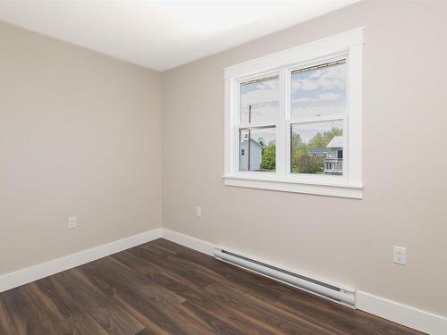 162 Monteith Avenue, Westmount, NS 