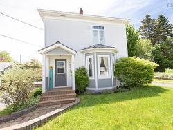 1925 Gregorys Lane Westville, NS B0K 2A0