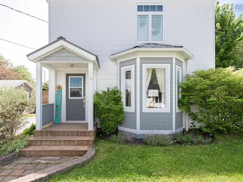 1925 Gregorys Lane, Westville, NS 