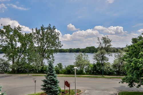 Water view - 307-520 Place Juge-Desnoyers, Laval (Pont-Viau), QC 