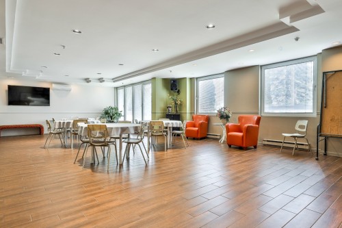 Common room - 307-520 Place Juge-Desnoyers, Laval (Pont-Viau), QC 