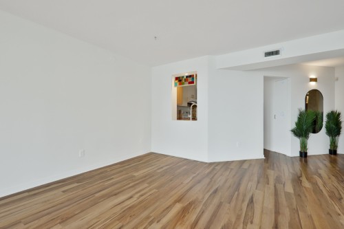 Dining Room - 307-520 Place Juge-Desnoyers, Laval (Pont-Viau), QC 