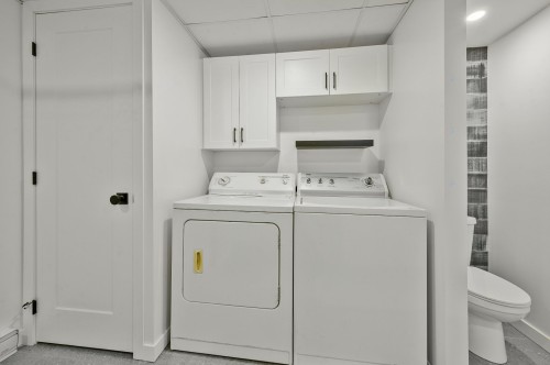Salle de bains - 889 Rue Lanoue, Saint-Jean-Sur-Richelieu, QC - Indoor Photo Showing Laundry Room