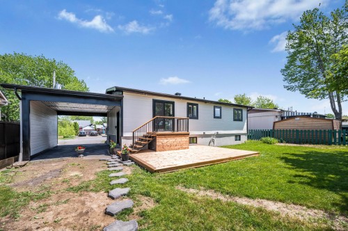 Face arrière - 889 Rue Lanoue, Saint-Jean-Sur-Richelieu, QC - Outdoor With Deck Patio Veranda