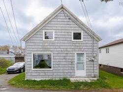 6 Miles Lane Glace Bay, NS B1A 1M9