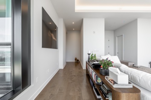 Salon - 1204-605 Rue De L'Escale, Brossard, QC 