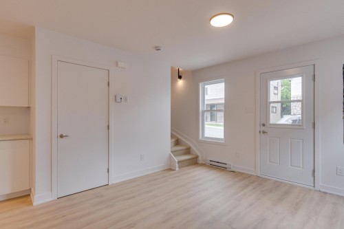Mud Room - 88 Rue Garneau, Gatineau (Hull), QC 