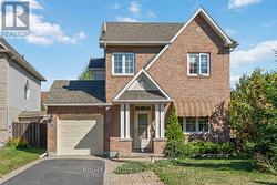 160 GRASSY PLAINS DRIVE  Ottawa, ON K2M 2S1