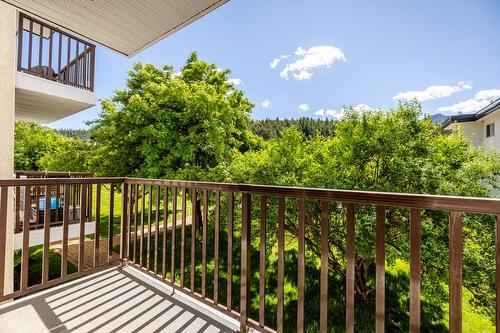 205-30 Ridgemont Avenue, Fernie, BC 