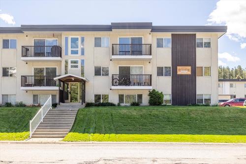 205-30 RIDGEMONT Avenue  Fernie, BC V0B 1M2