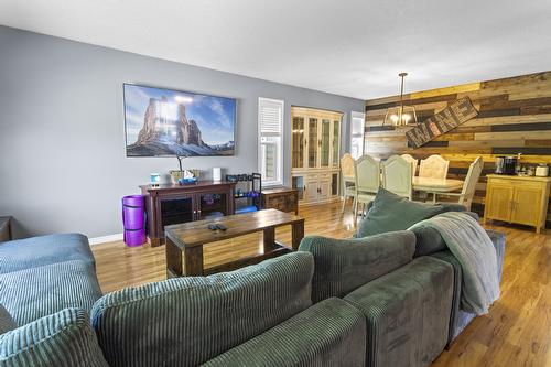 411 Dugan Street, Creston, BC 