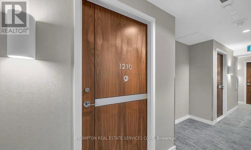 1210 - 85 Mcmahon Drive, Toronto, ON 