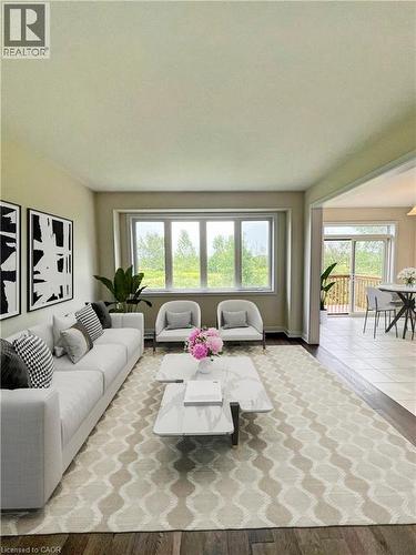 Living room - 66 Aviron Crescent, Welland, ON 