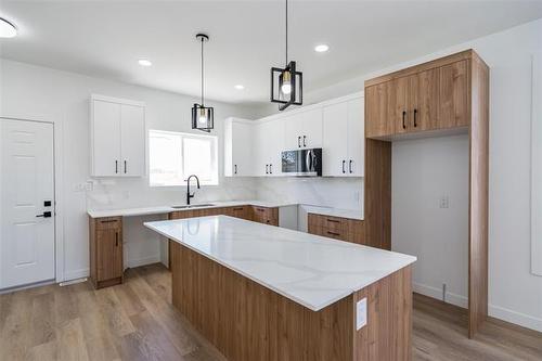 1508 Pritchard Ave, Winnipeg, MB 