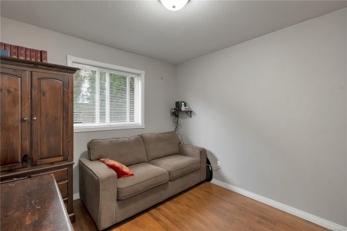 2094 Albea Rd, Campbell River, BC 