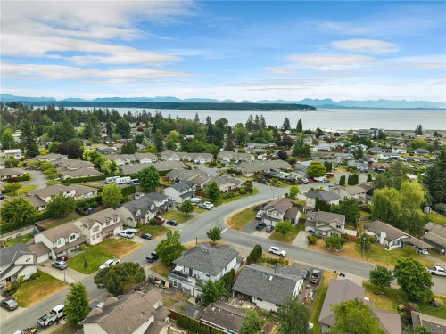 2094 Albea Rd, Campbell River, BC 