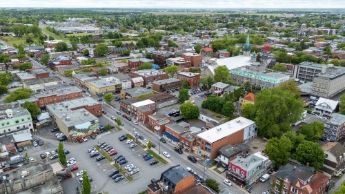 Photo aérienne - 236  - 238 Rue Champlain, Saint-Jean-Sur-Richelieu, QC - Outdoor With View