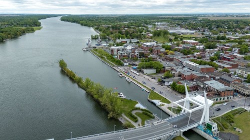 Photo aérienne - 236  - 238 Rue Champlain, Saint-Jean-Sur-Richelieu, QC - Outdoor With Body Of Water With View
